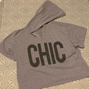 Hooded grey short sleeve crop top